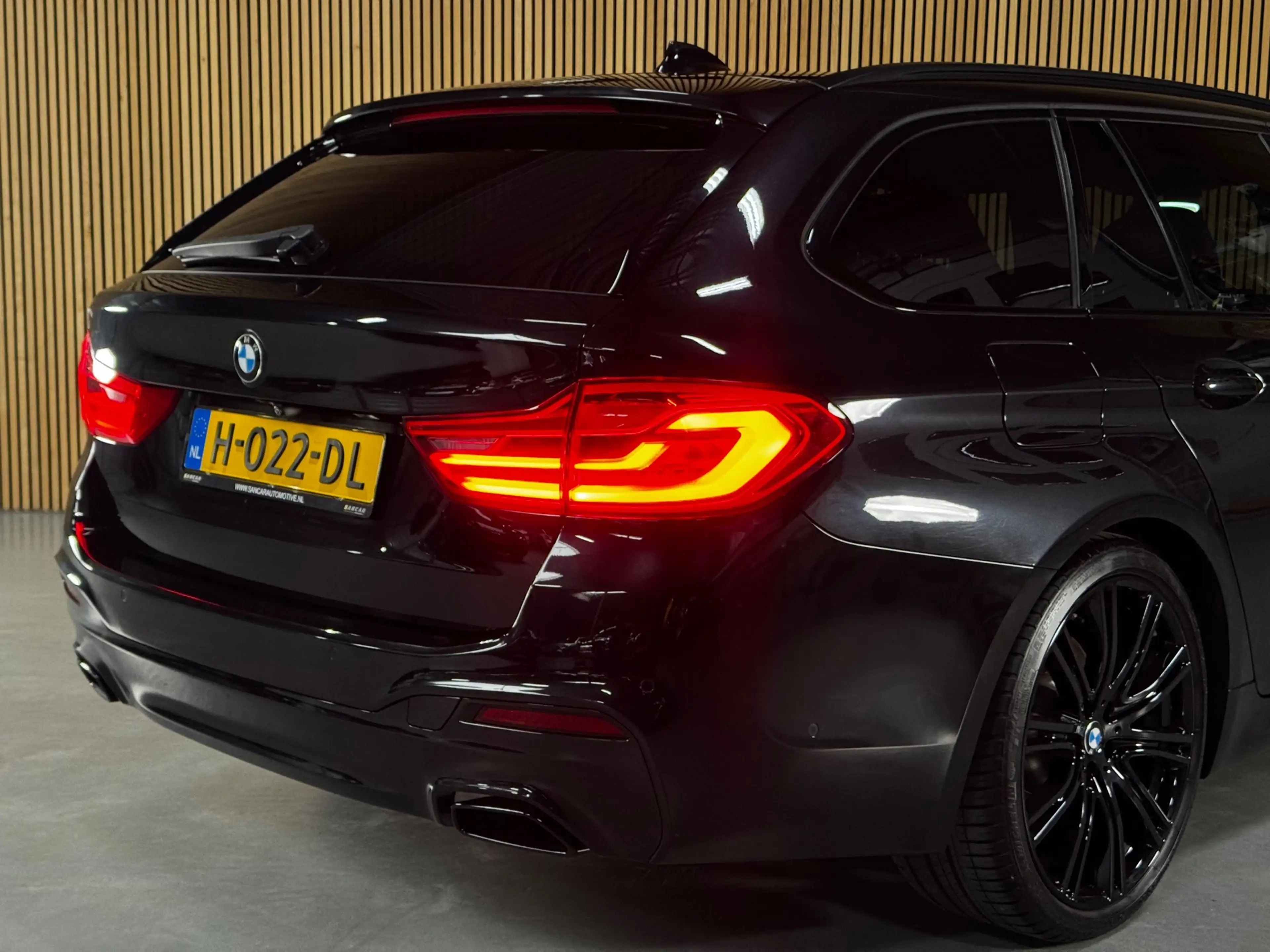 BMW 520 5-serie Touring 520i M-Sport BLACK PACK|PANO|H&K|H — photo 6