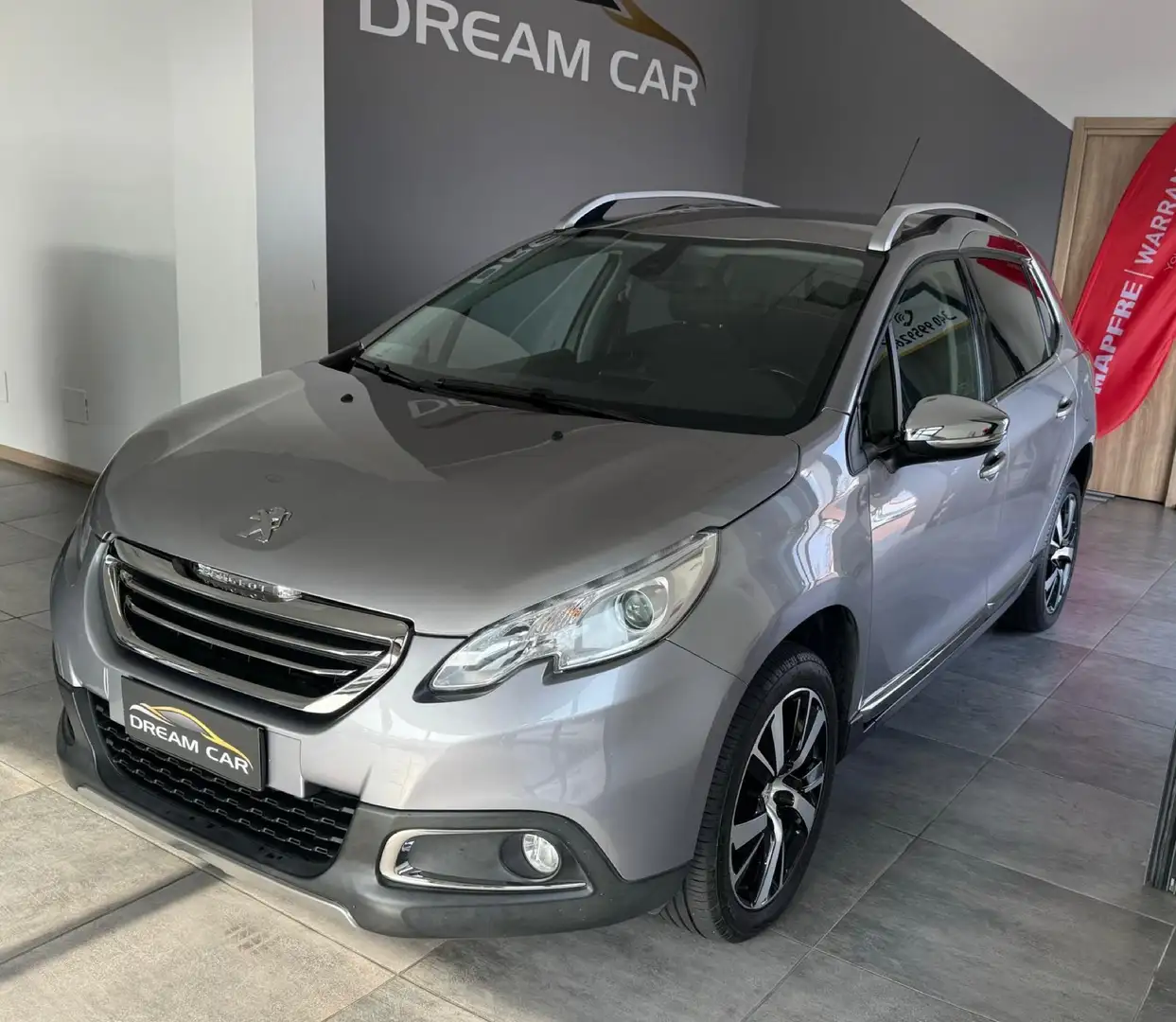 Peugeot 2008 2008 1.6 bluehdi Allure 100cv NEOPATENTATI Zilver - 1