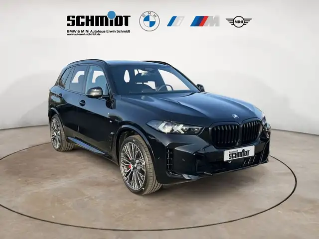 BMW X5 view 8