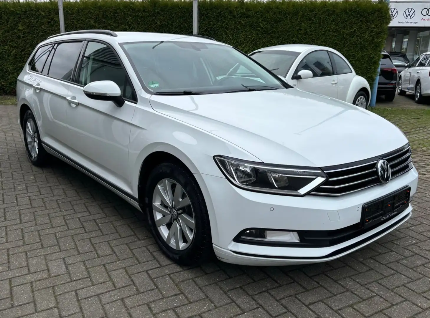 Volkswagen Passat Variant Trendline BMT/Start-Stopp Blanc - 2