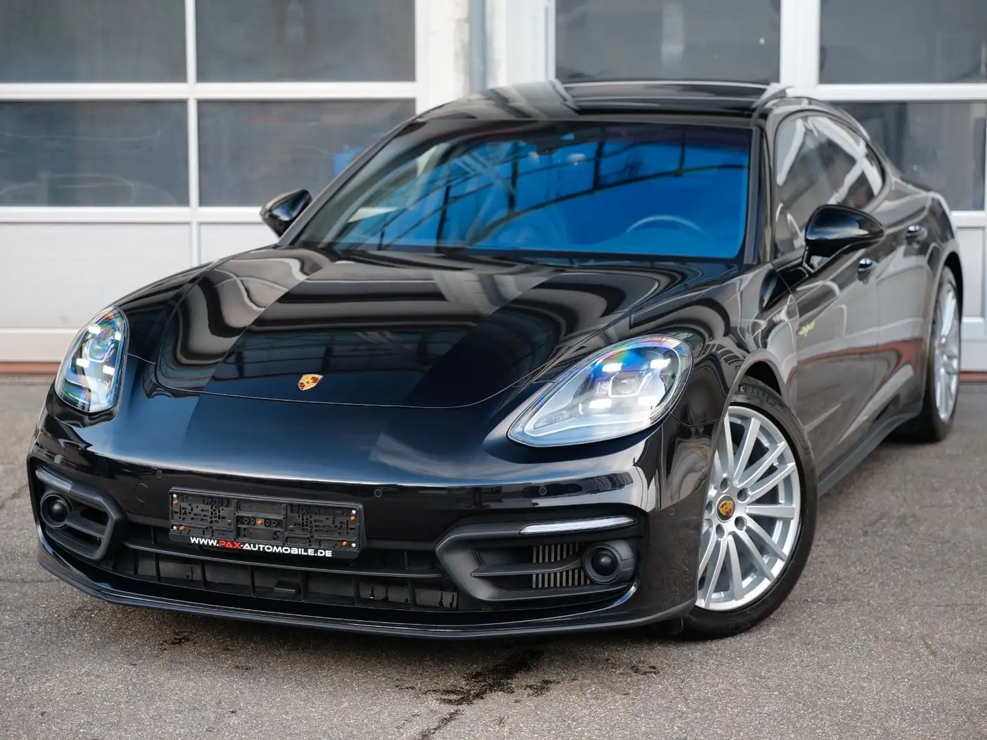 Porsche Panamera 4 E-Hybrid INNO+14-WE+PANO+KEYLESS+BOSE Zwart - 1