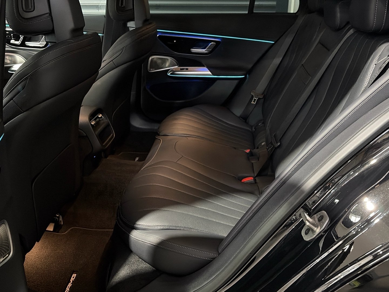 Mercedes-Benz E 450 d 4M T AMG Distronic DigitalLight Pano AHK — photo 15