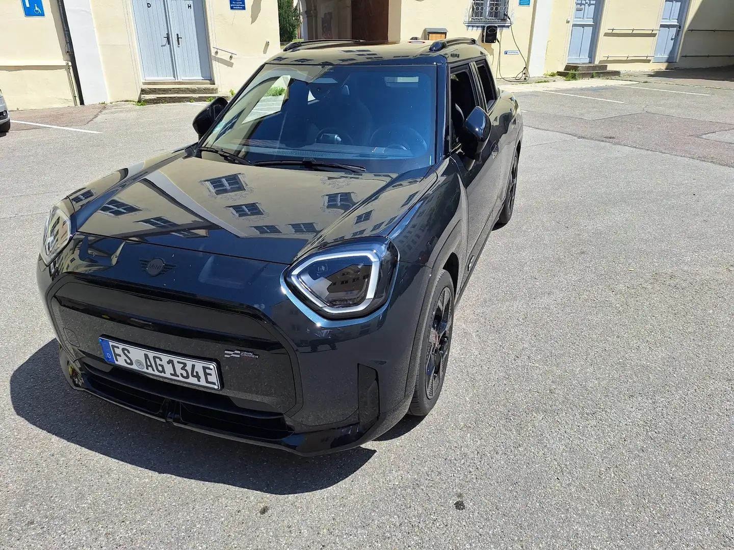 MINI Aceman E, John Cooper Works Trim, Paket M von BMW Rentner Grau - 1