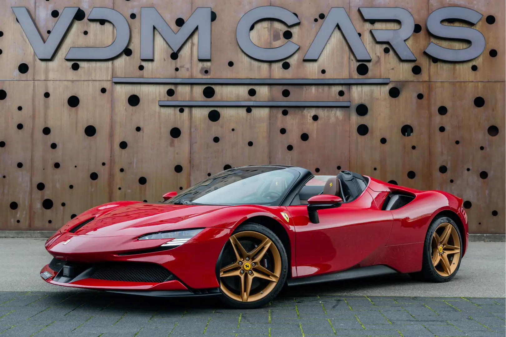 Ferrari SF90 Spider 4.0 V8 | 1e Eigenaar | Two-Tone | Lift | Carplay | Rood - 1