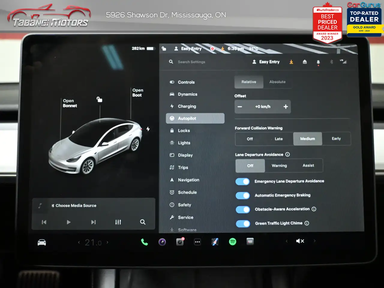 Tesla Model 3 fotografie Tesla Model 3