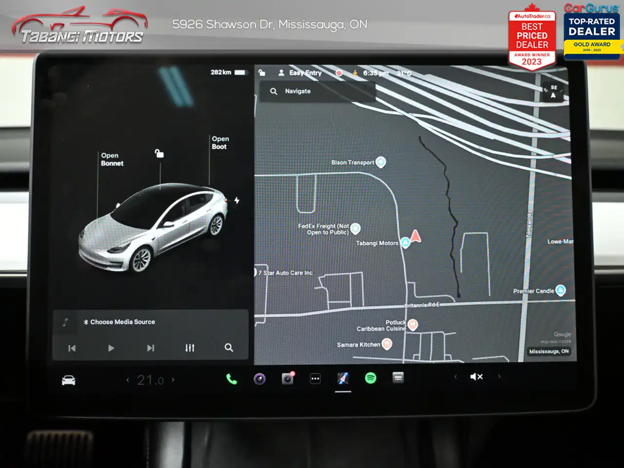 Tesla Model 3 fotografie Tesla Model 3