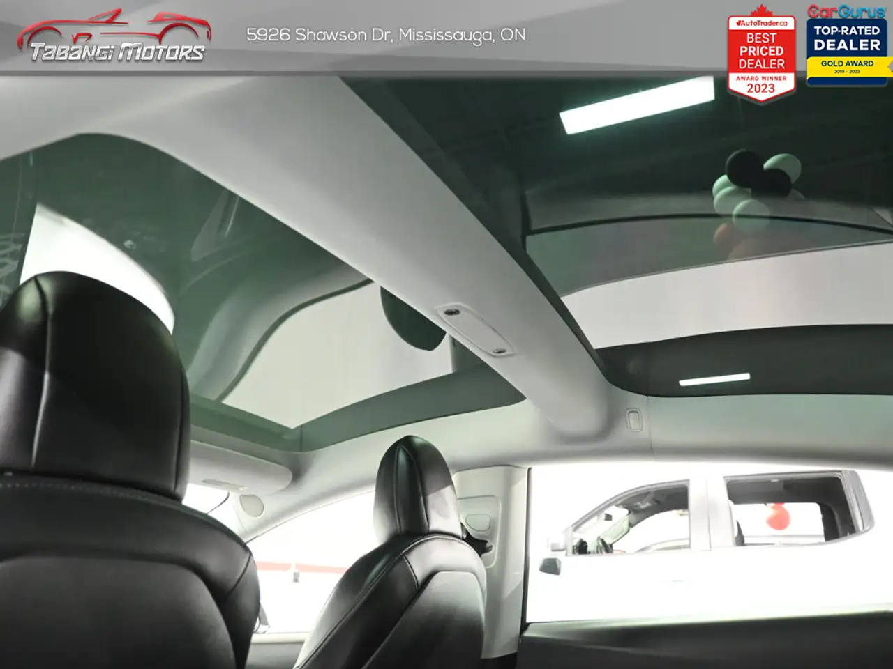 Tesla Model 3 fotografie Tesla Model 3