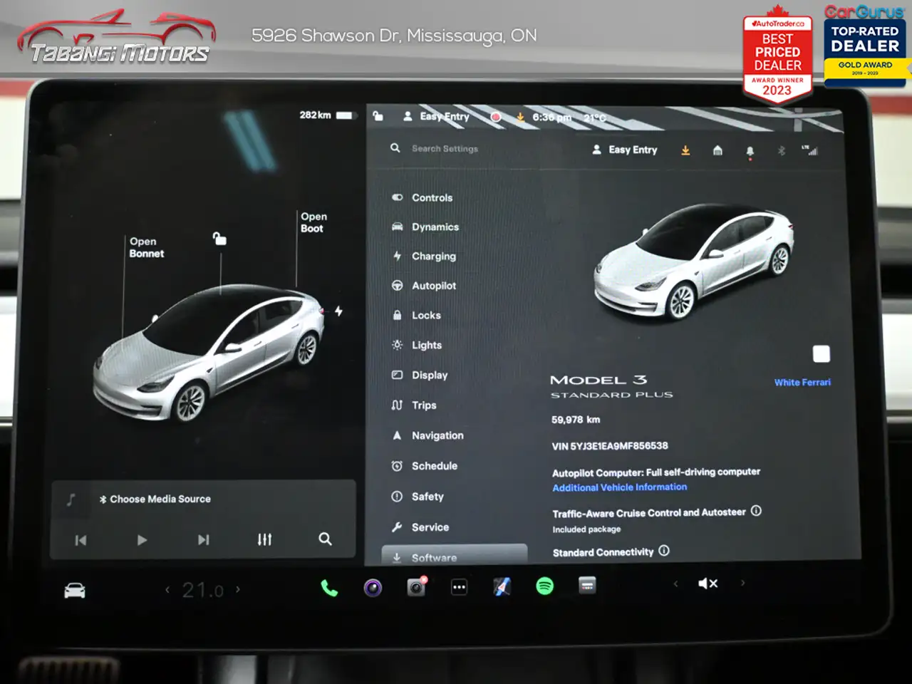Tesla Model 3 fotografie Tesla Model 3
