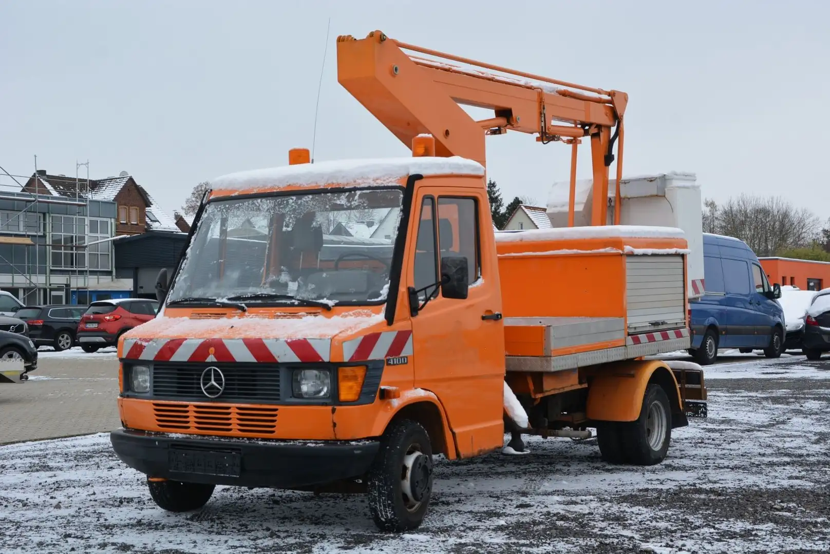 Mercedes-Benz Hubsteiger 410 D Rot - 1