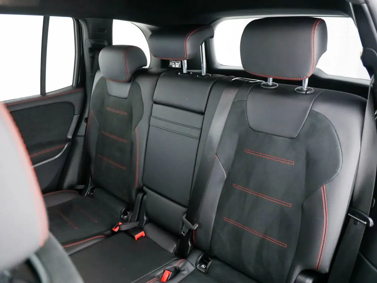 Mercedes-Benz GLB 180 180 d premium auto 14