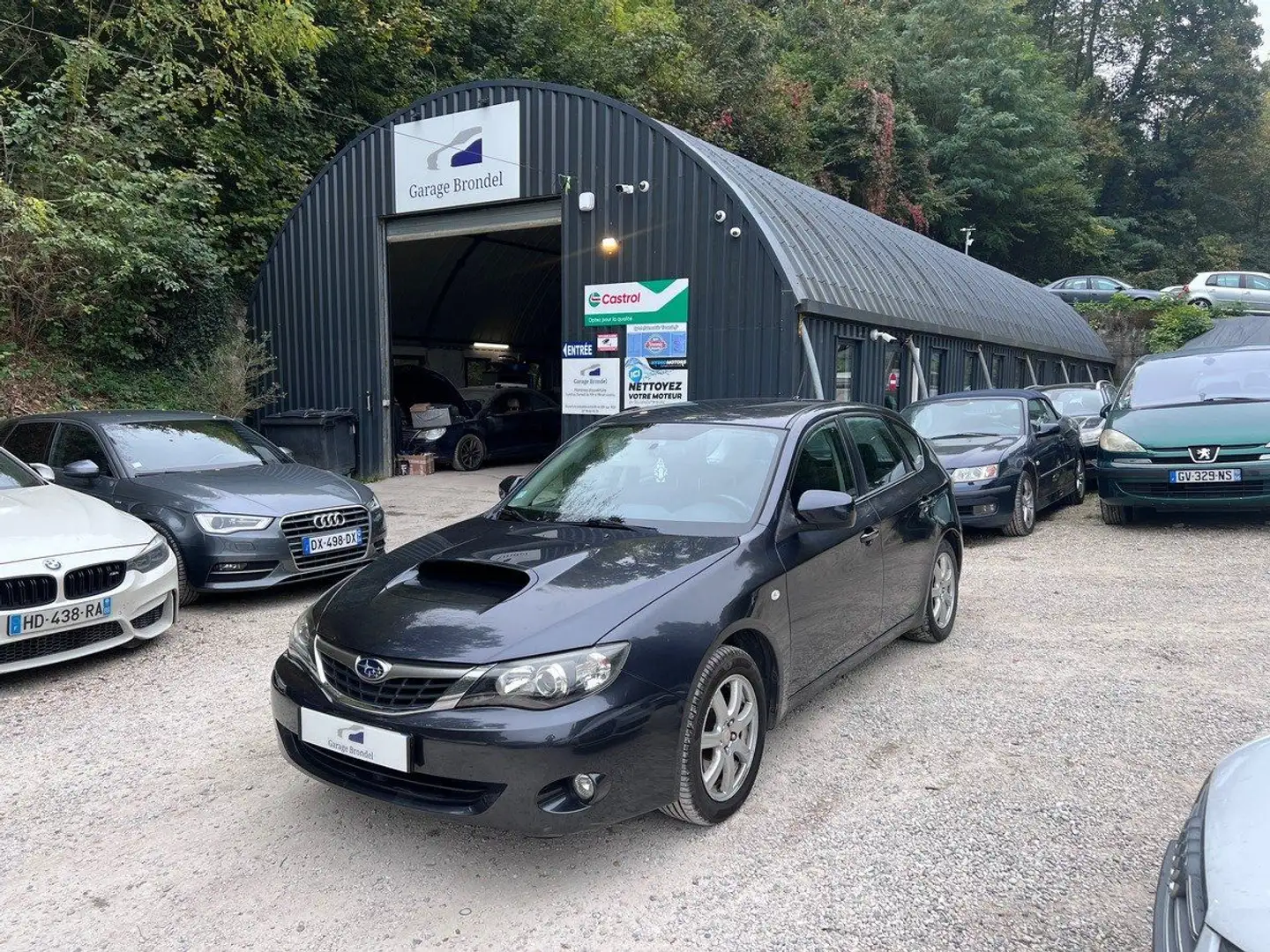 Subaru Impreza 2.0d 150CV Gris - 1