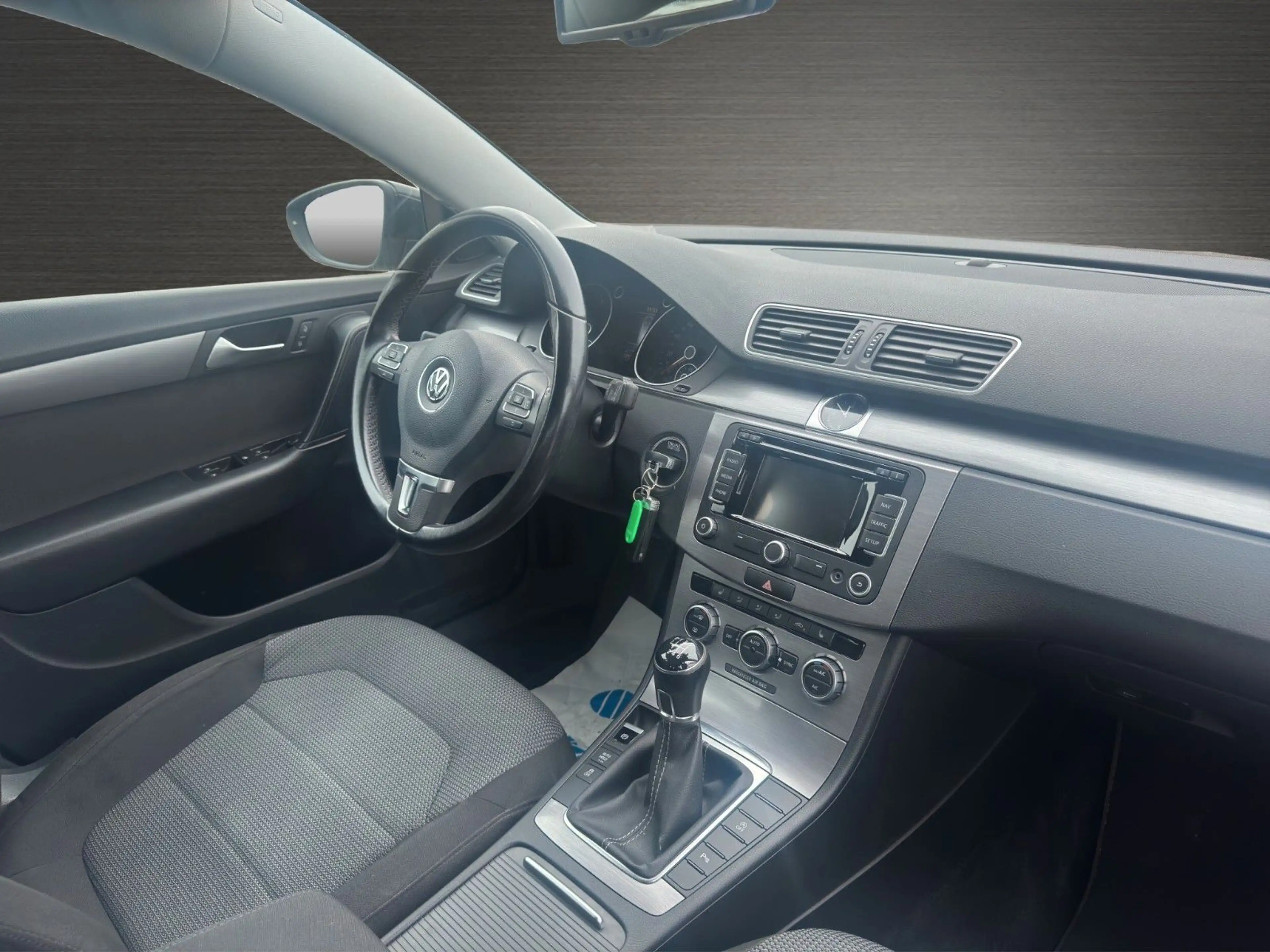 Volkswagen Passat Variant Passat 2.0 TDI Variant Xenon Tempo Kima SHZ 2.Hd — photo 15
