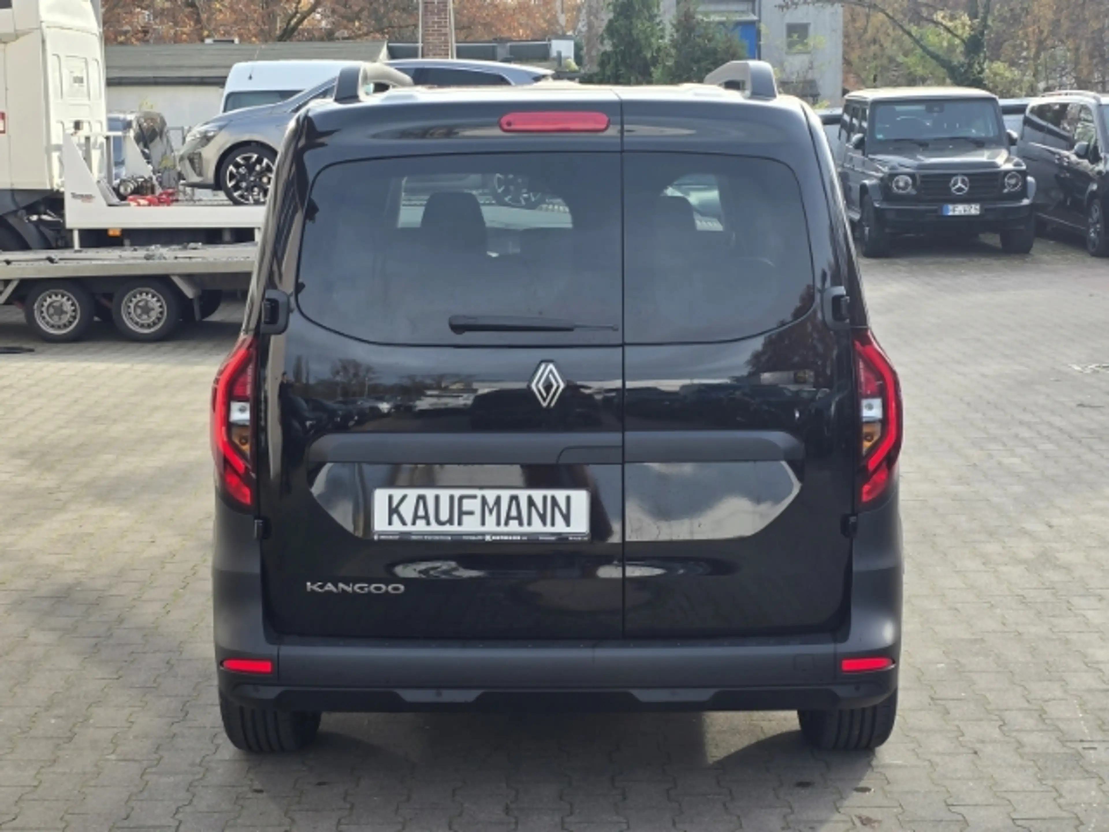 Renault Kangoo III Techno 1.3 TCe130 7 Sitzer — photo 5