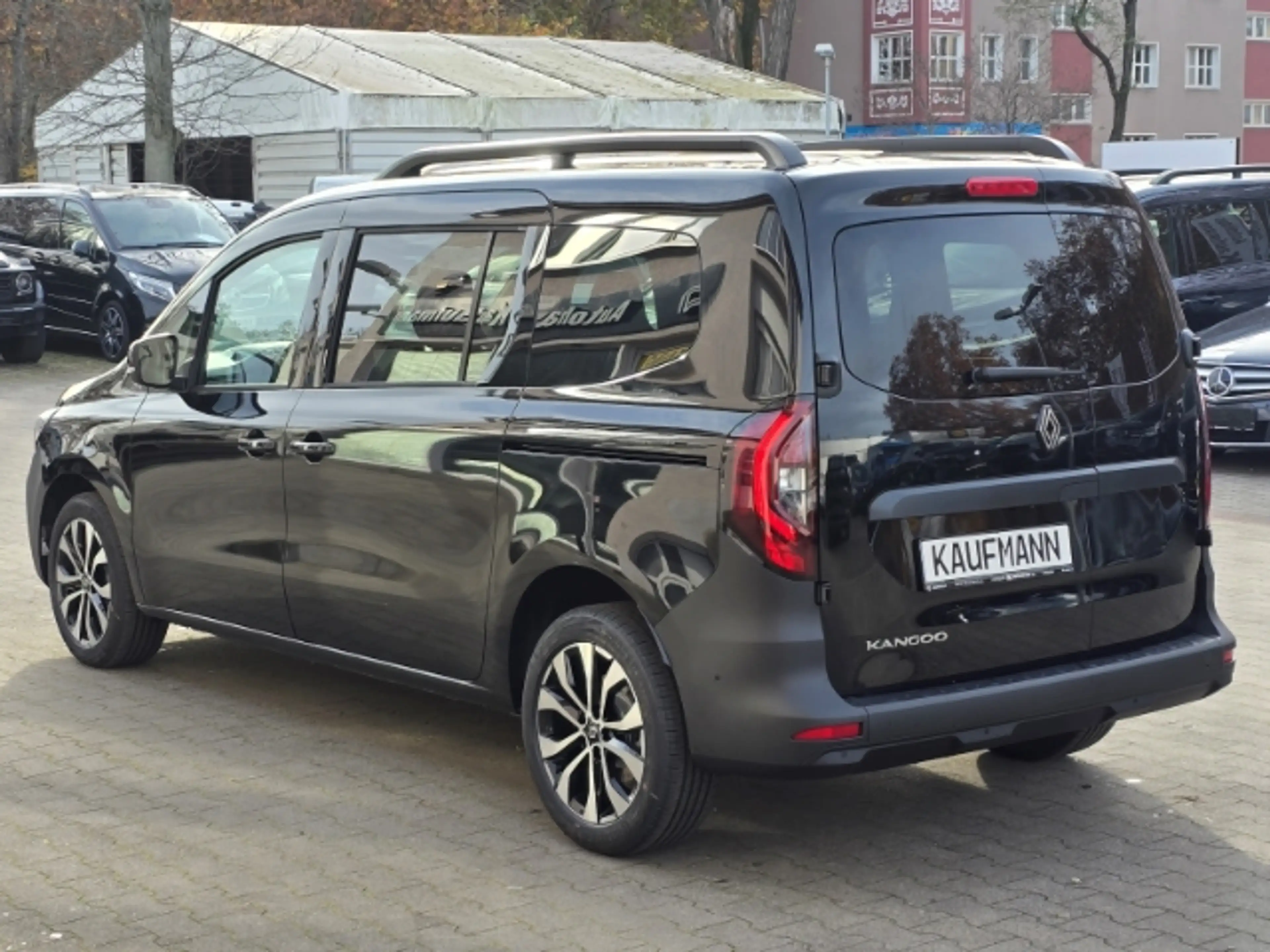 Renault Kangoo III Techno 1.3 TCe130 7 Sitzer — photo 6