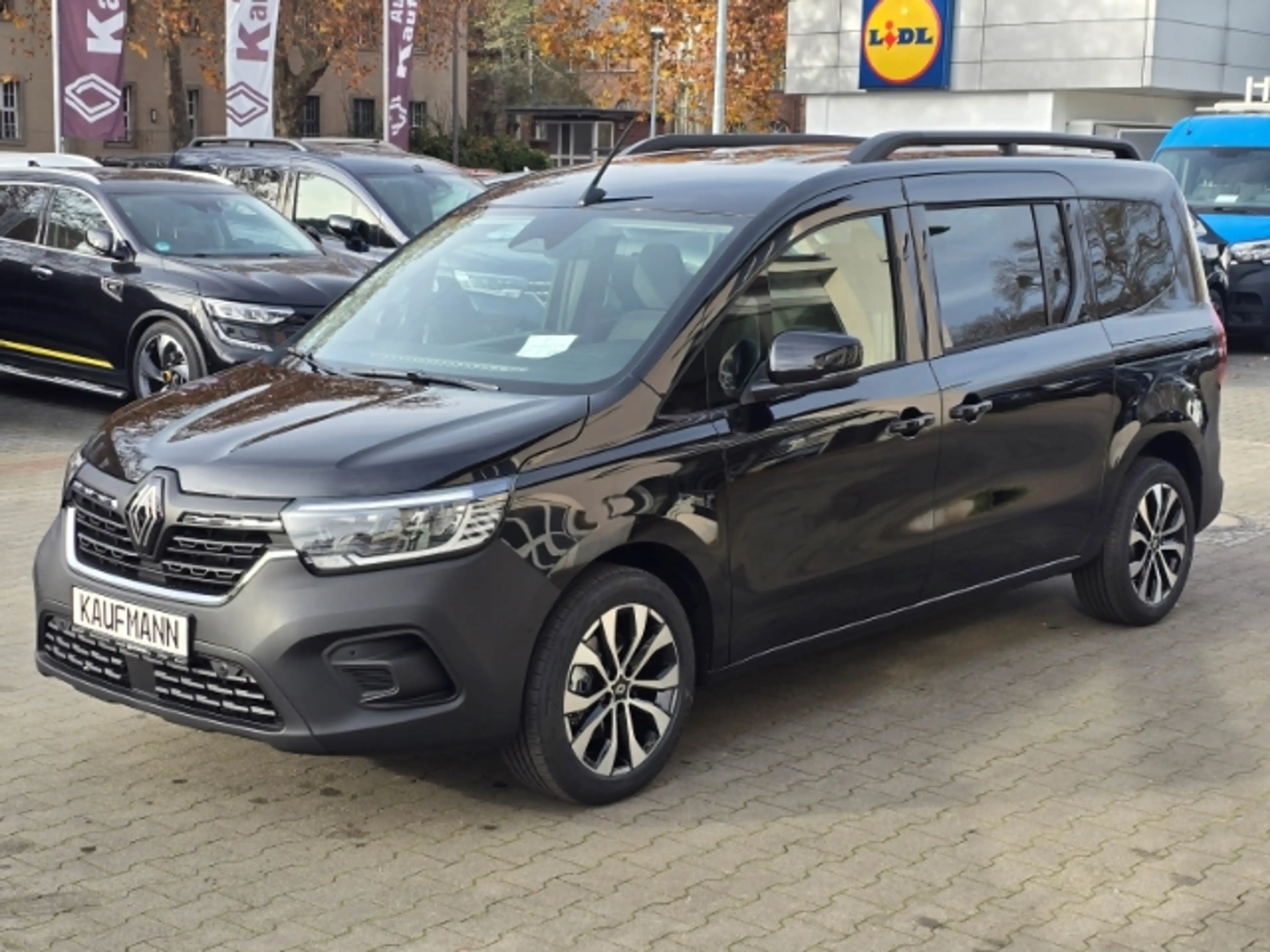 Renault Kangoo III Techno 1.3 TCe130 7 Sitzer