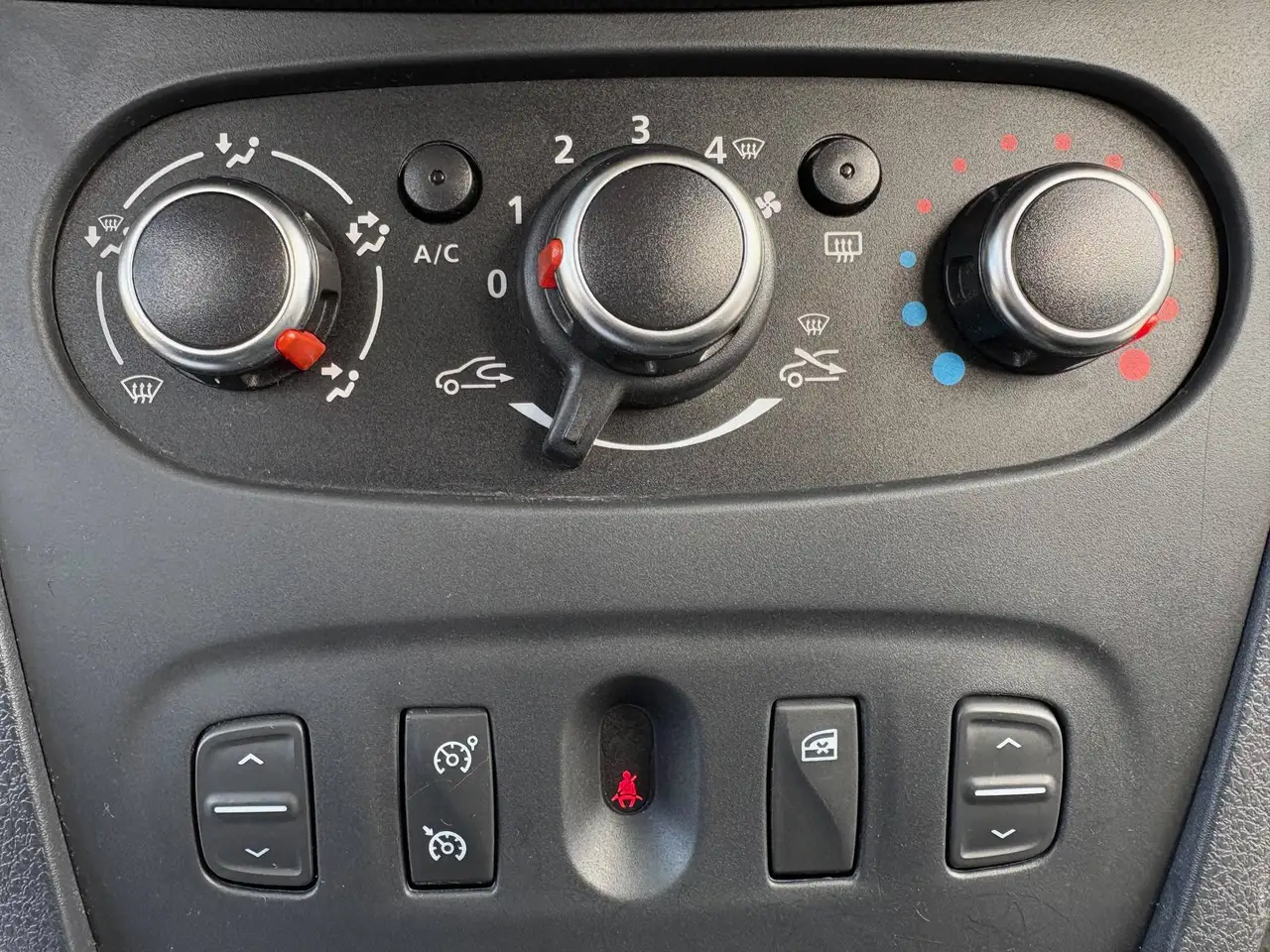Dacia Sandero Sandero Stepway — photo 15