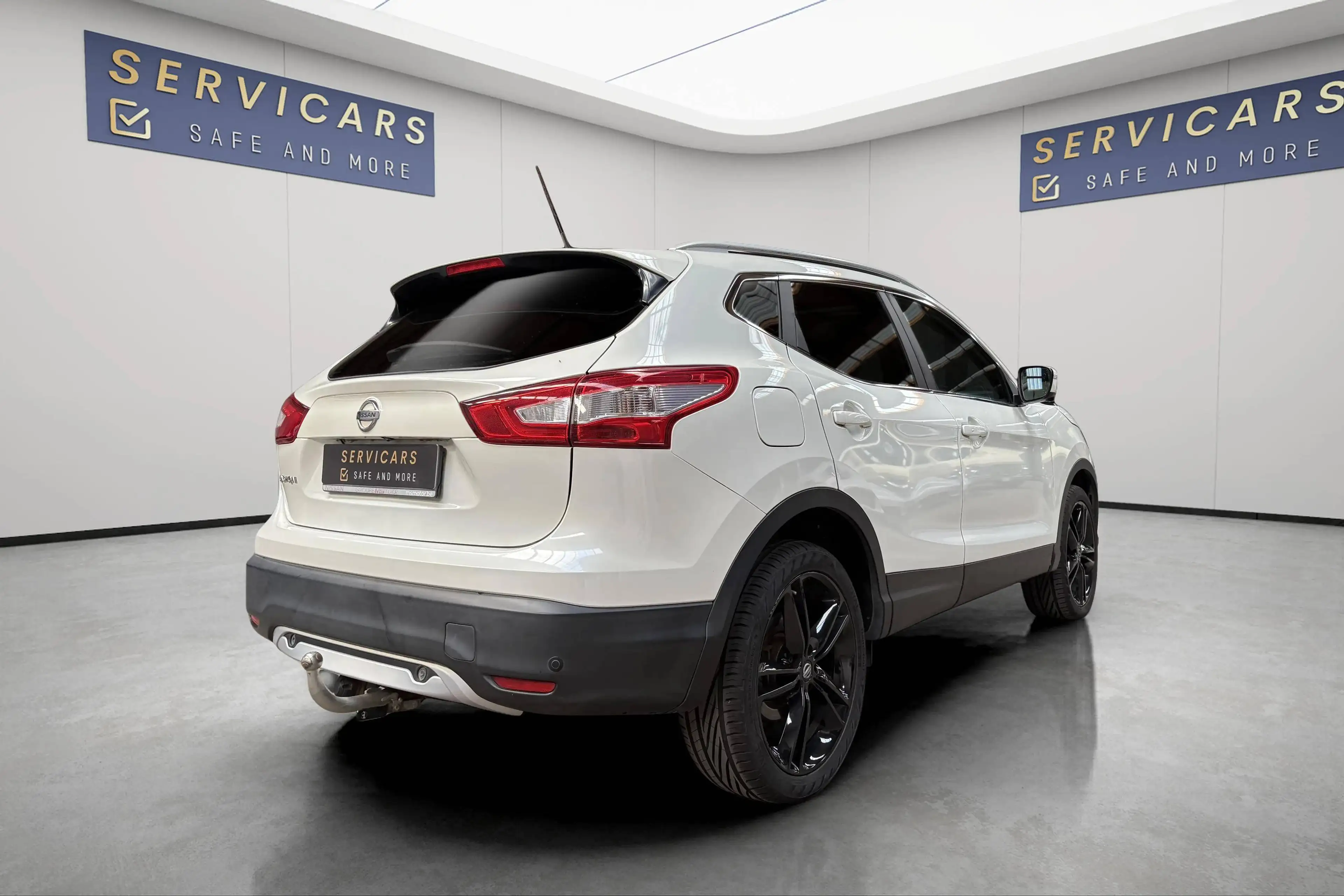 Nissan Qashqai 1.6 dCi 2WD Black Edition Xtronic /@SERVICARS WAREMME / 1ER PROP / TOIT PANO / GARANTIE 12-24-36 MOIS — photo 5