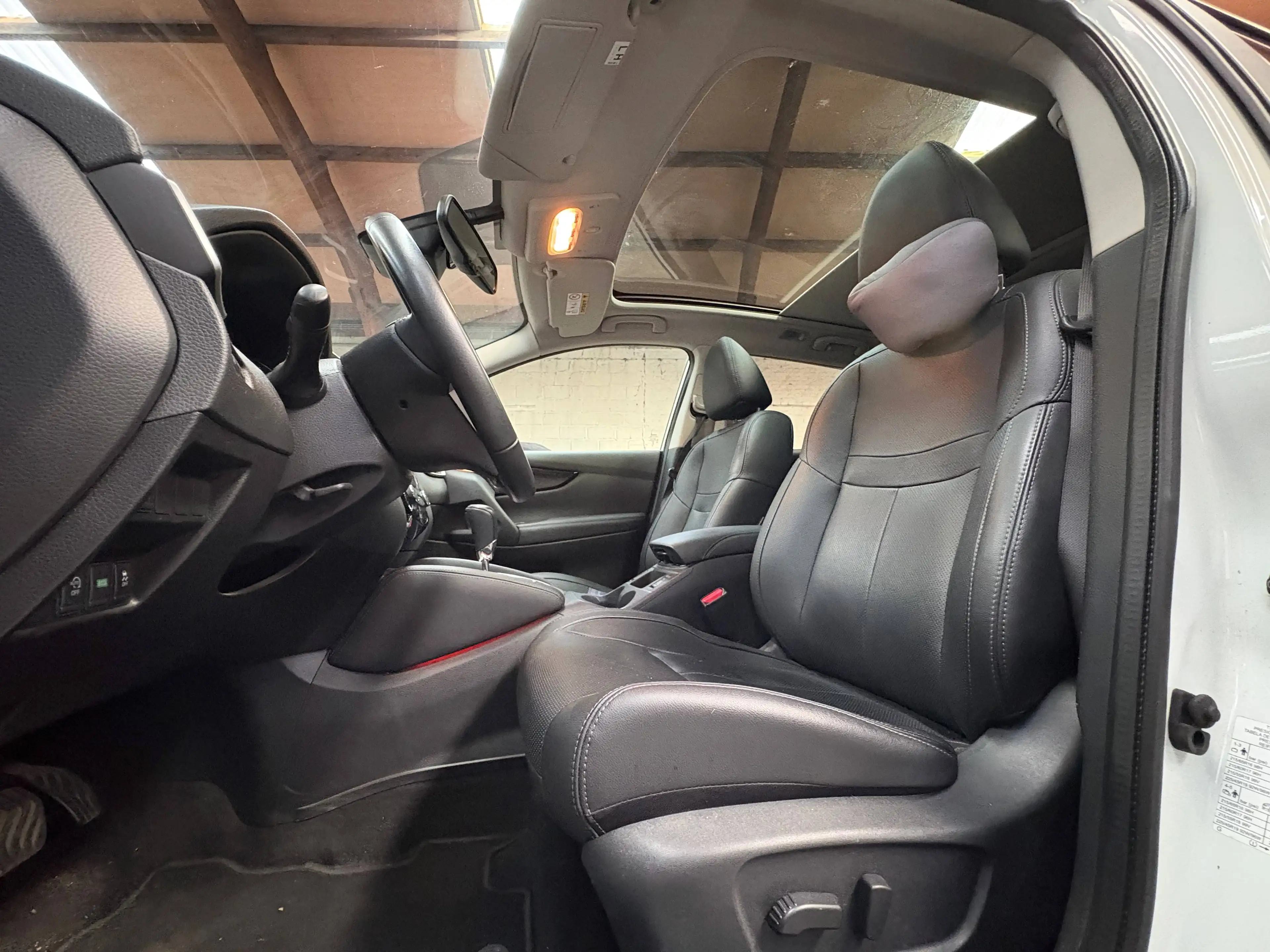 Nissan Qashqai 1.6 dCi 2WD Black Edition Xtronic /@SERVICARS WAREMME / 1ER PROP / TOIT PANO / GARANTIE 12-24-36 MOIS — photo 12