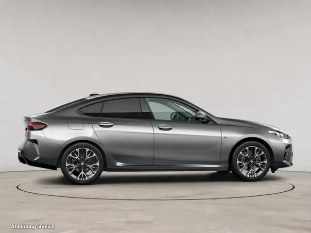 BMW 2 Series view 8