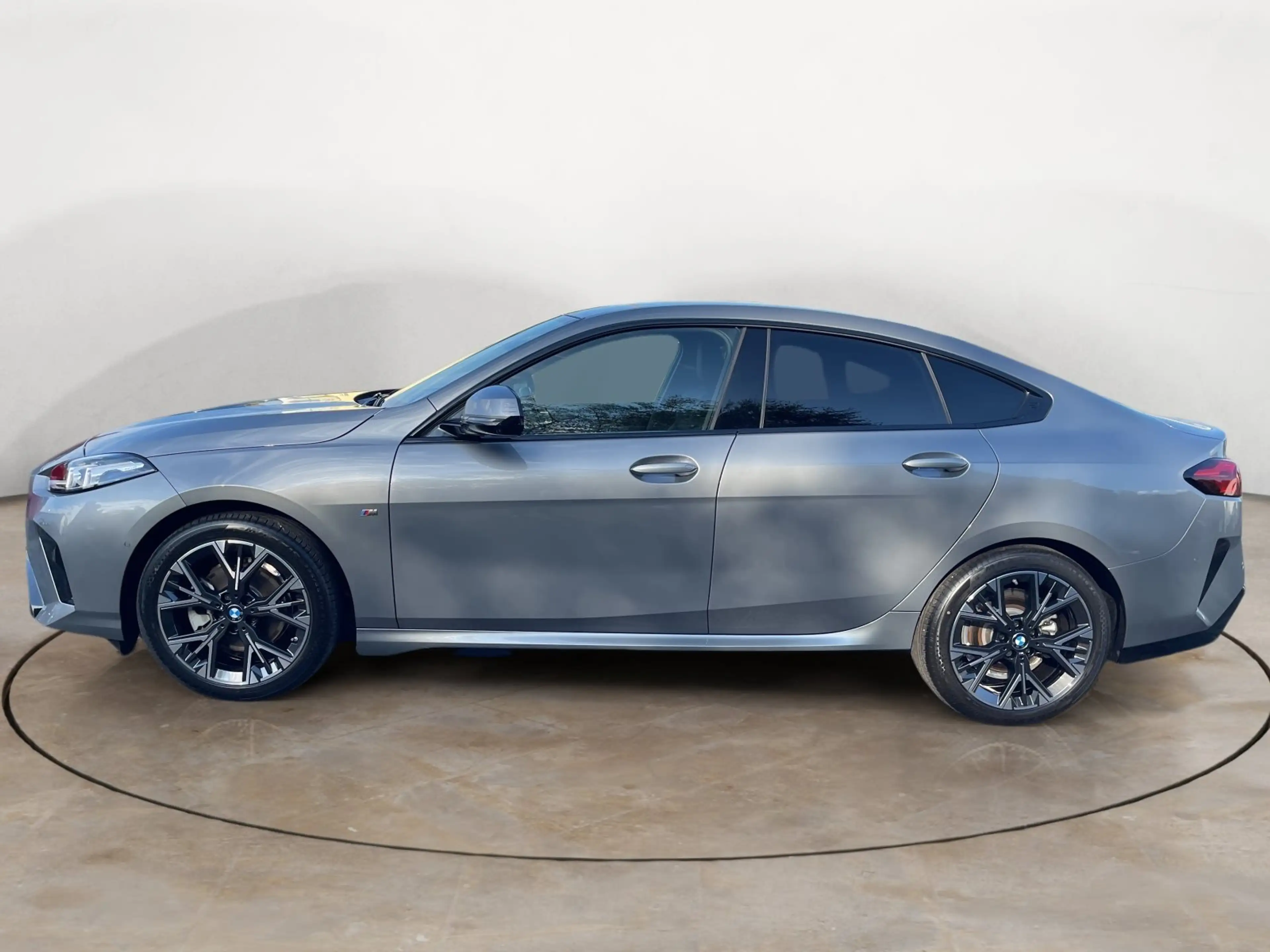BMW 220 Gran Coupé M Sport + GARANTIE-bis-07.2030 — photo 2