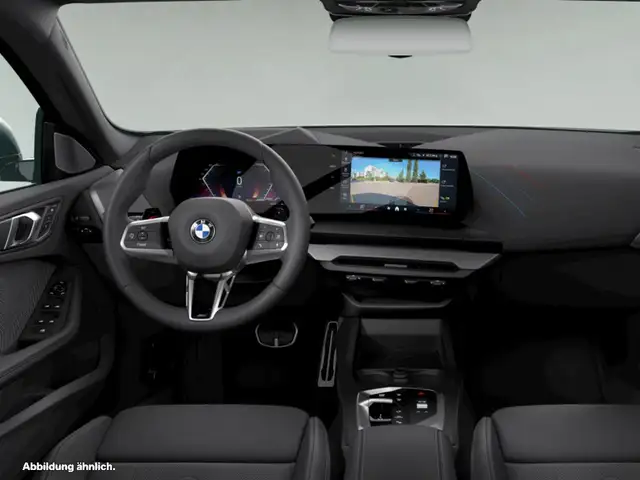 BMW 2 Series view 4