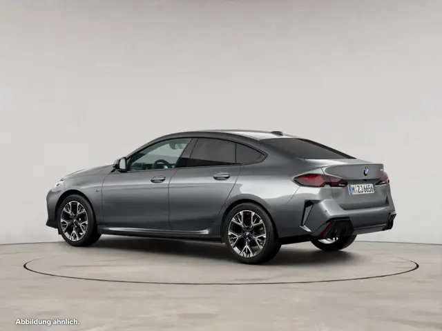 BMW 2 Series view 6