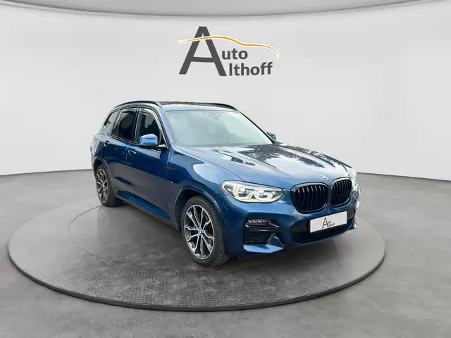 BMW X3 M i xDrive STANDHZG PANO AHK HARMAN LEDER