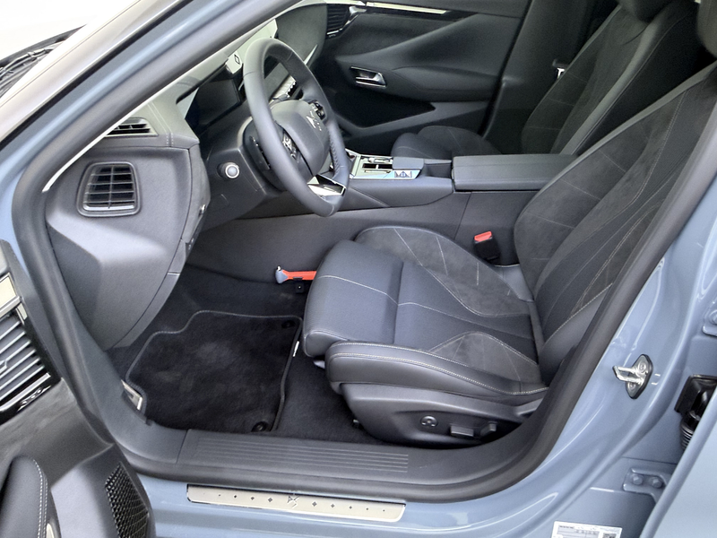 DS Automobiles DS 4 No E-Tense Etoile Absolute Tech Pack 58.3 kWh | Wa — photo 10