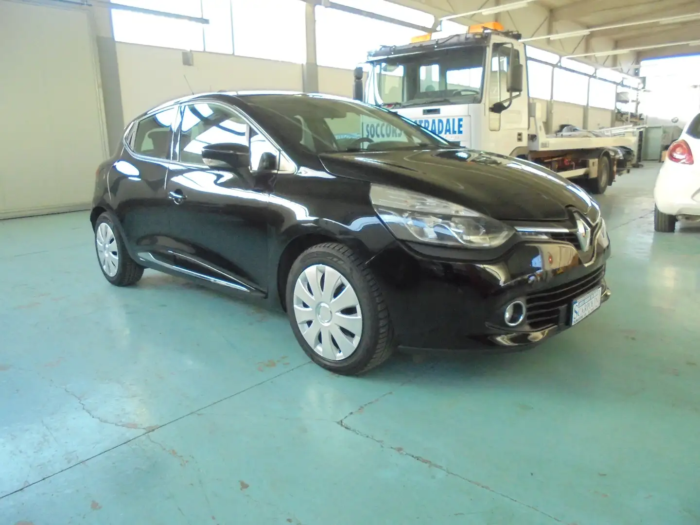 Renault Clio Clio IV 2016 5p 1.2 Zen E6 GPL Nero - 2