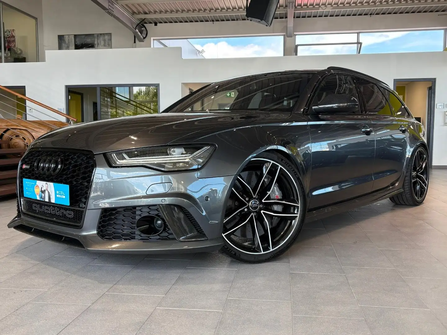 Audi RS6 Avant*Dynamik-Paket*Pano*Keramik*Soft*Matrix Grau - 1