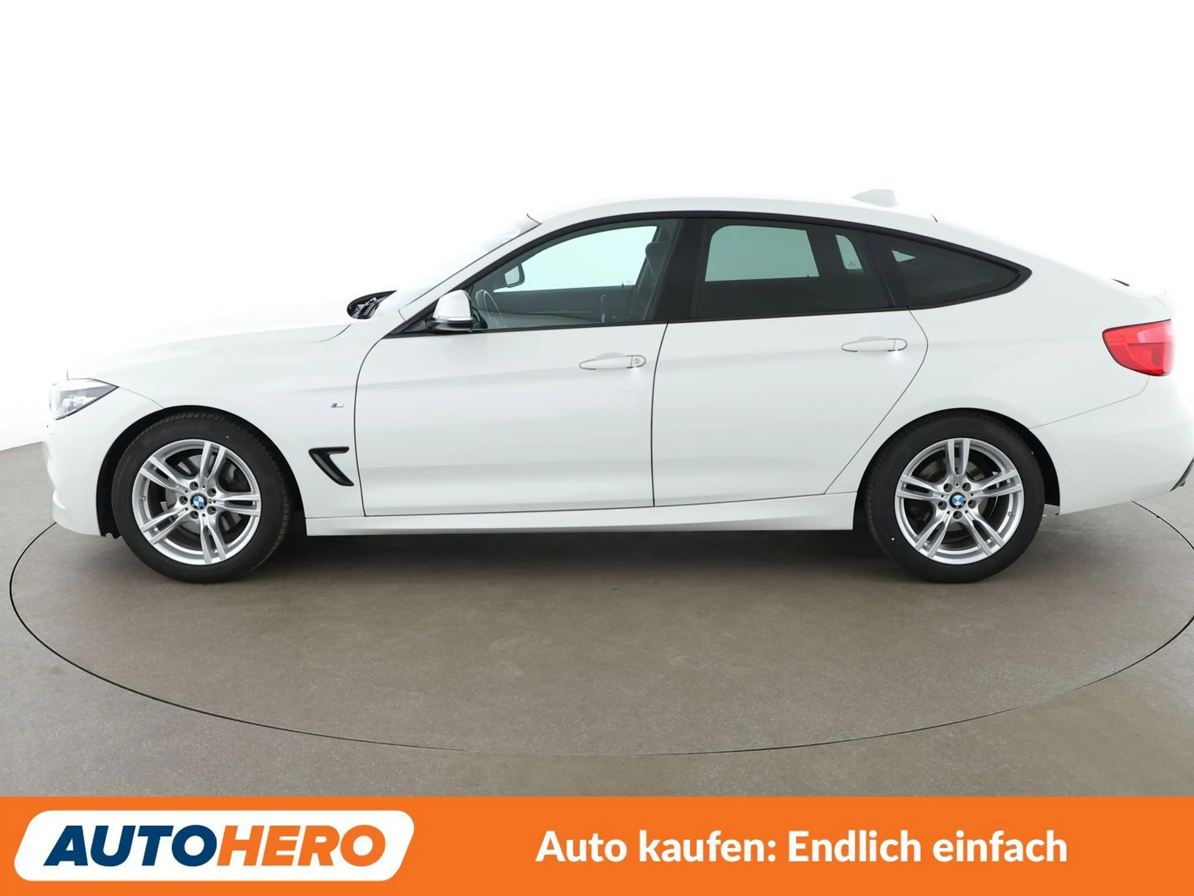 BMW 325 325d GT M Sport Aut.*NAVI*LED*HUD*ACC*PDC*SHZ* — photo 3
