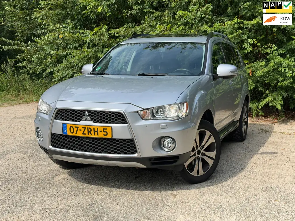 Mitsubishi Outlander 2013 из Европы — купить под ключ