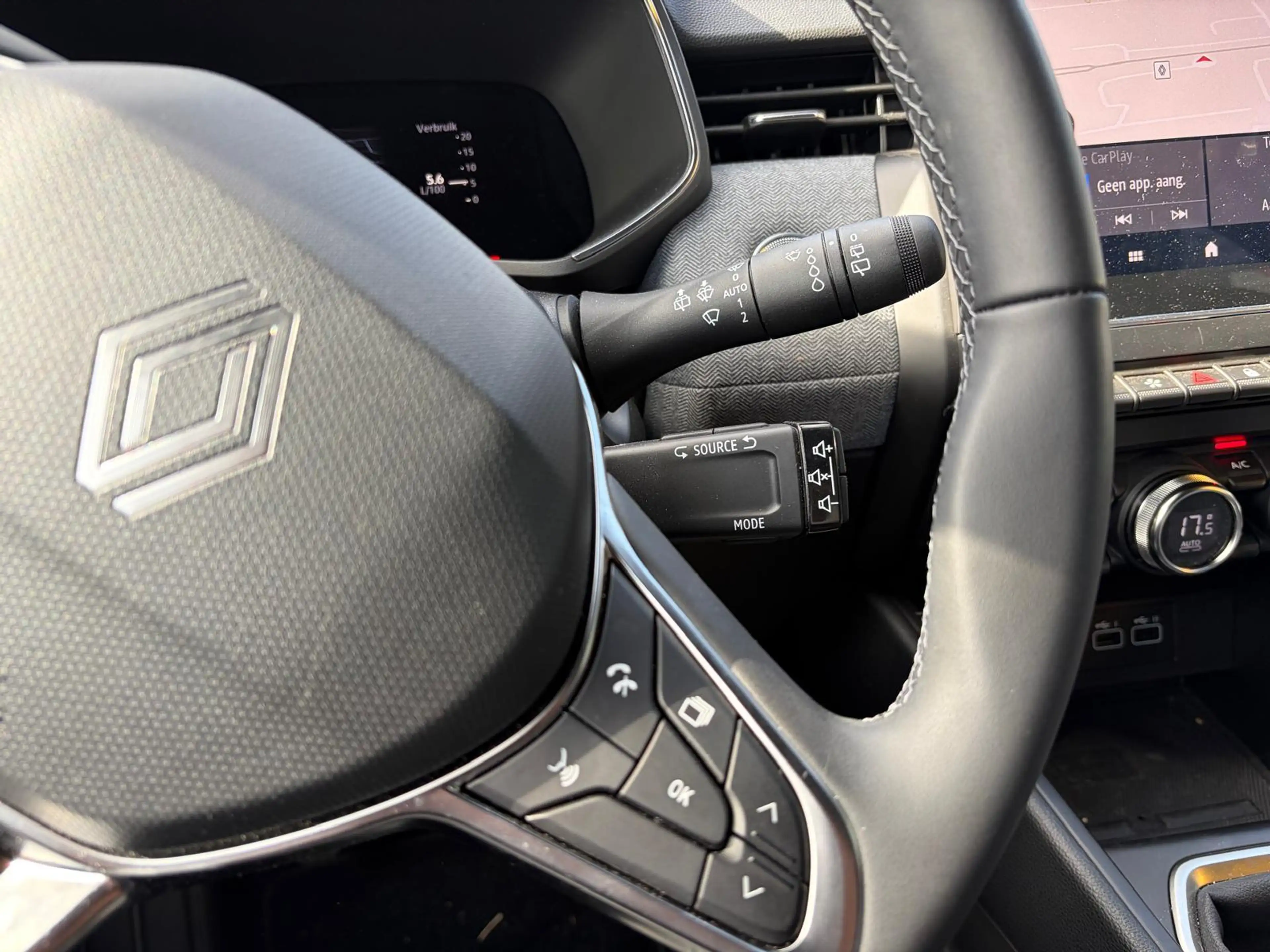 Renault Clio TCe 90 GPF techno | Carplay | Parkeersensor | Acht — photo 15