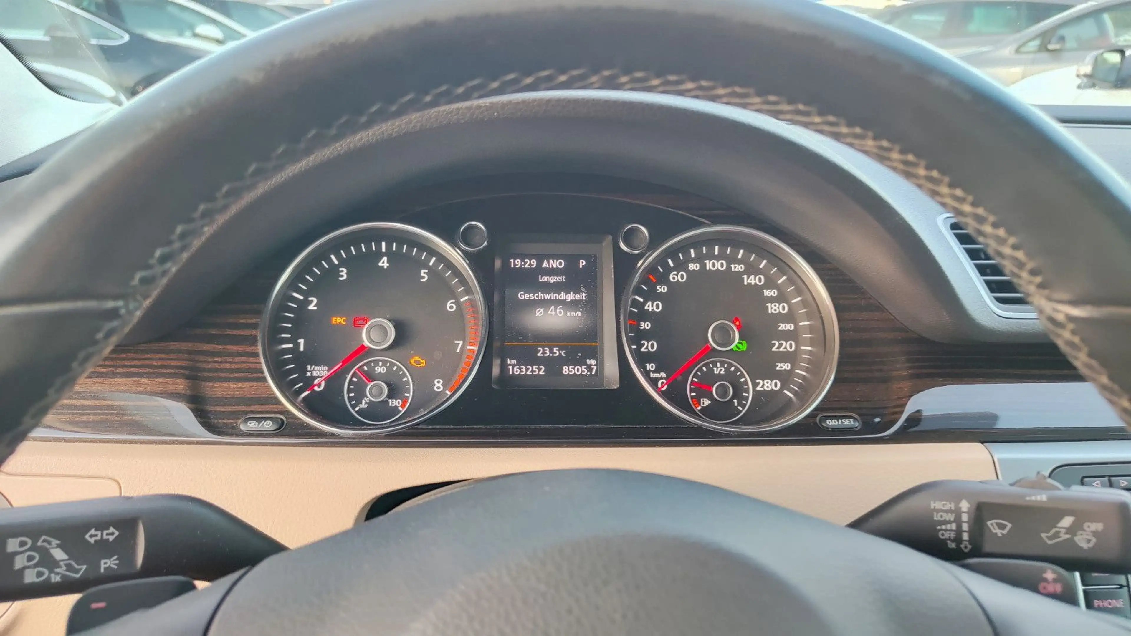 Volkswagen CC 3.6-V6 4Motion Xenon* Leder* Navi* 19-Zoll* — photo 34