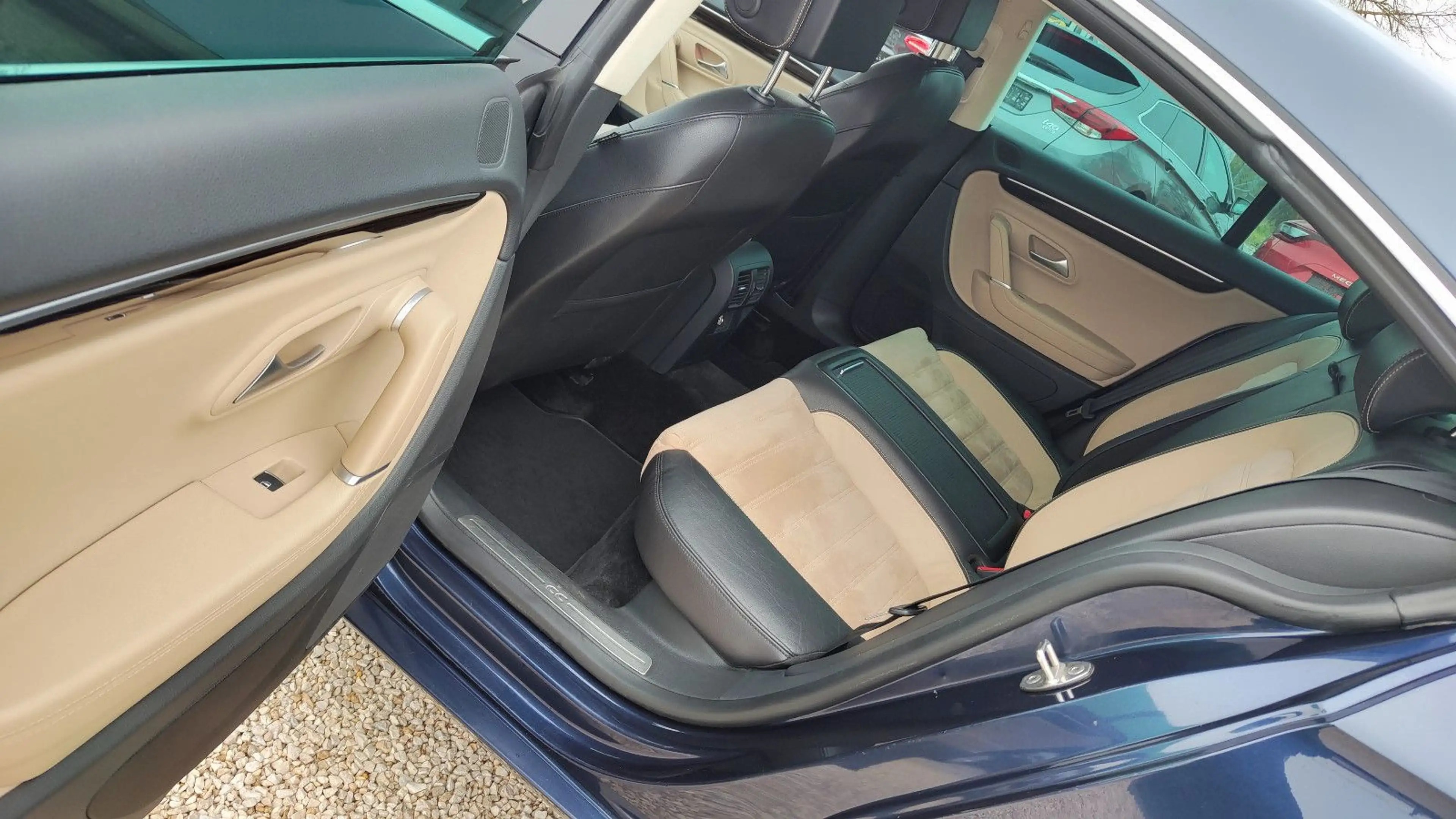 Volkswagen CC 3.6-V6 4Motion Xenon* Leder* Navi* 19-Zoll* — photo 42