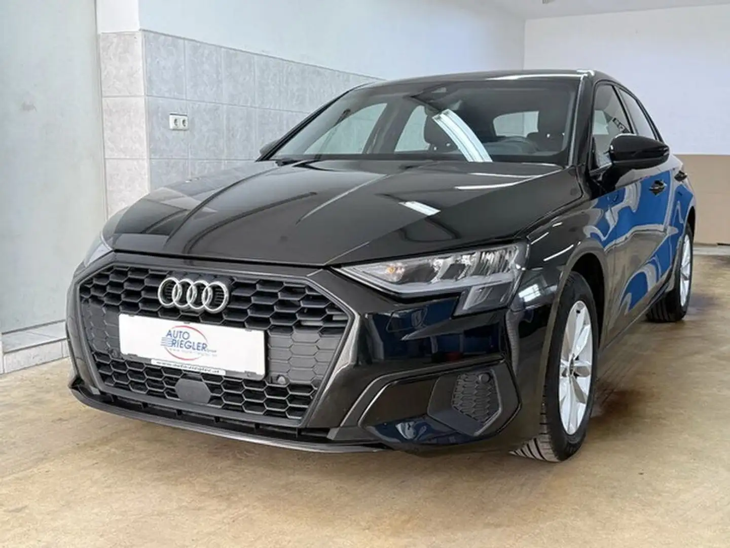 Audi A3 30 TDI ''LED-Navi-Virtual-PDC-Sitzheizung-Alu'' Schwarz - 1