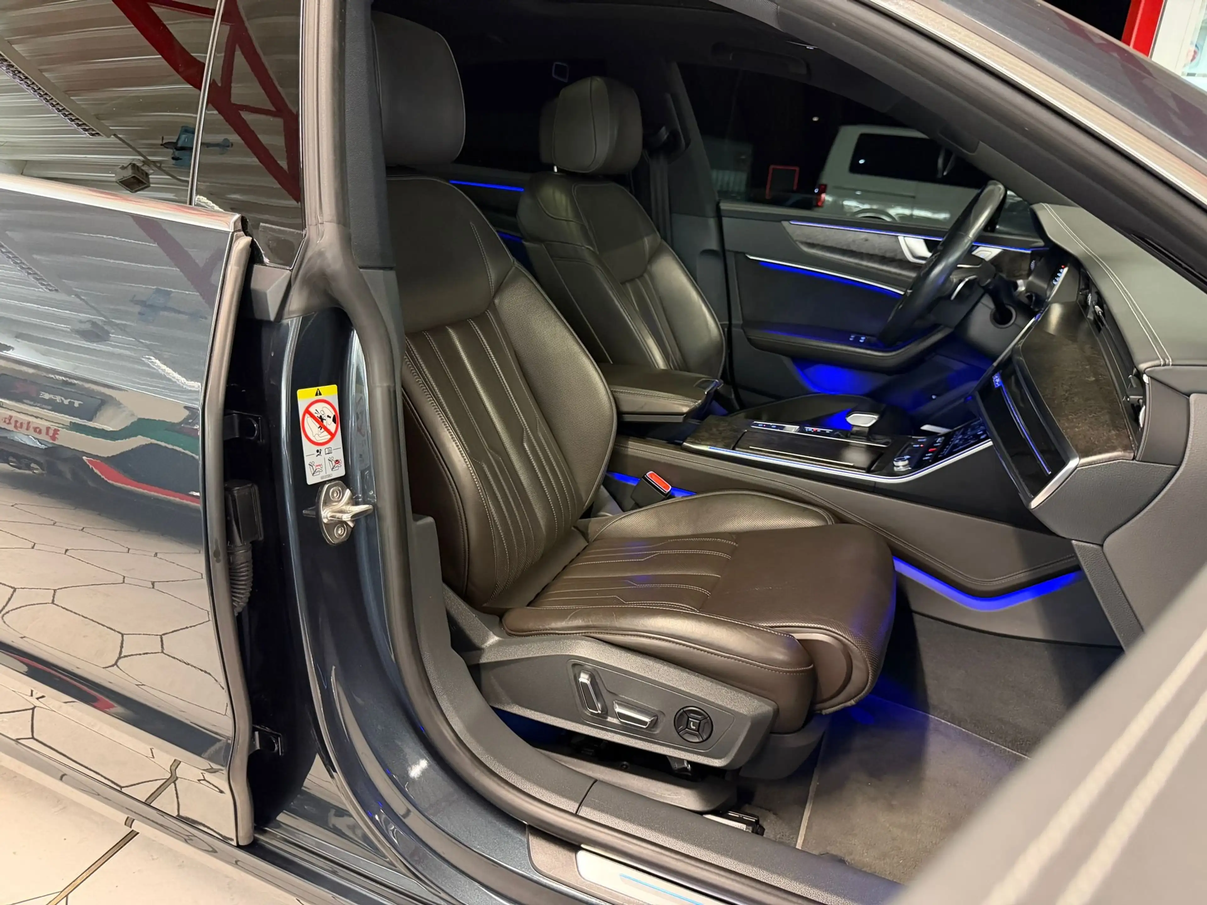 Audi A7 50 basis TDI quattro Panorama — photo 13