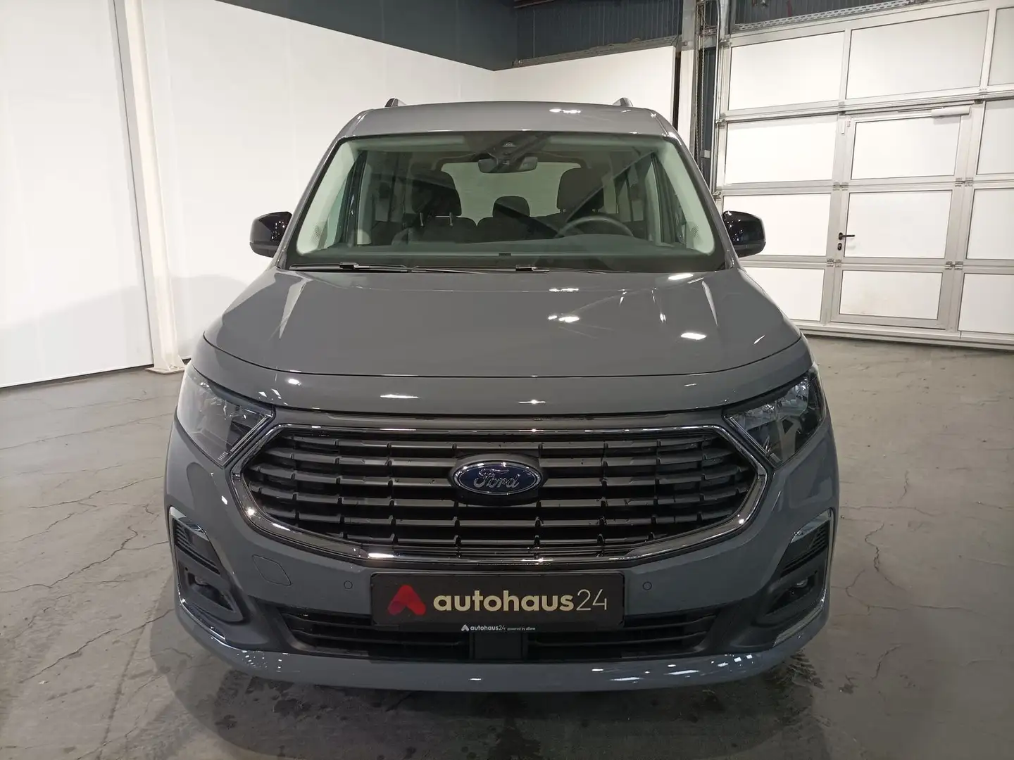Ford Tourneo Connect 1.5 EcoB  Titanium|AHK|Navi|ACC Grau - 2