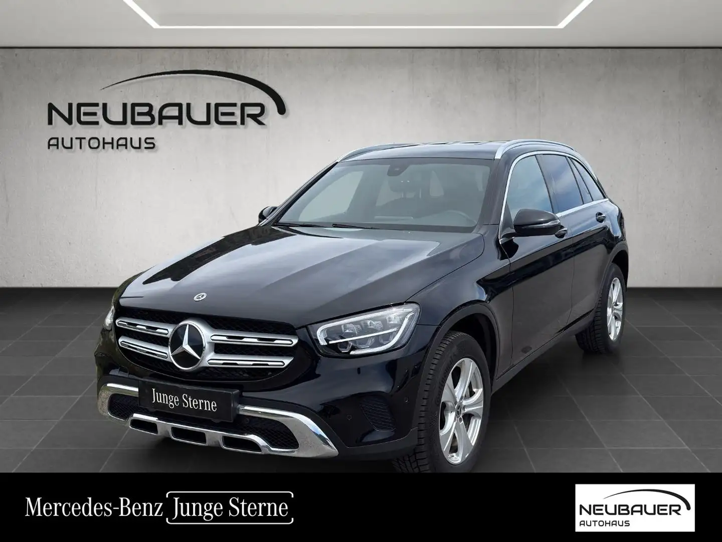 Mercedes-Benz GLC 300 de 4MATIC Shz eHeck PTS MBUX AHK RKam Schwarz - 1