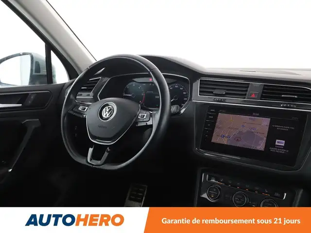 Volkswagen Tiguan view 14