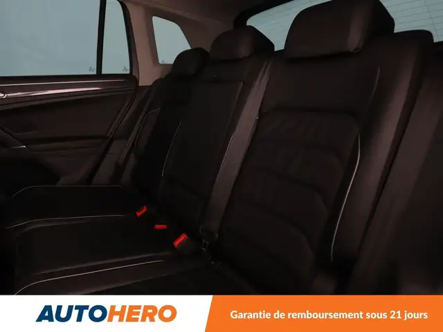 Volkswagen Tiguan view 15
