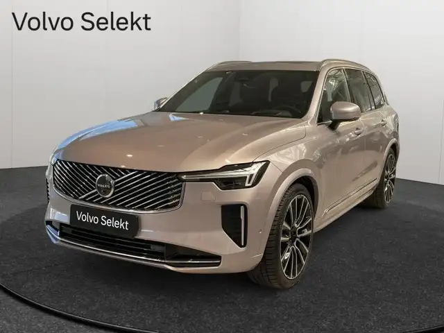 Volvo XC90 Ultra Bright 7 PLACES