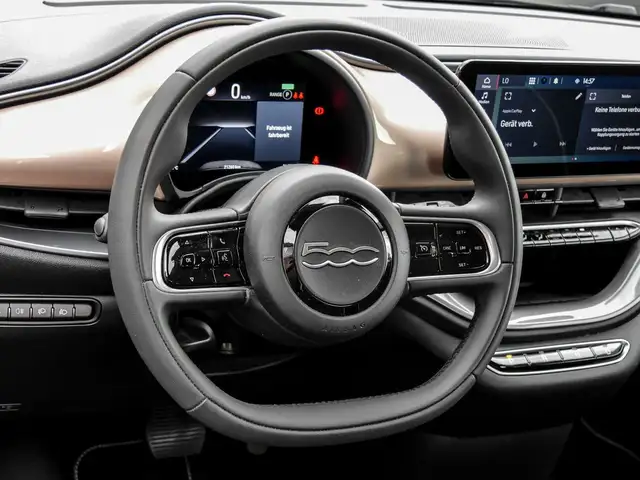 Fiat 500e view 8