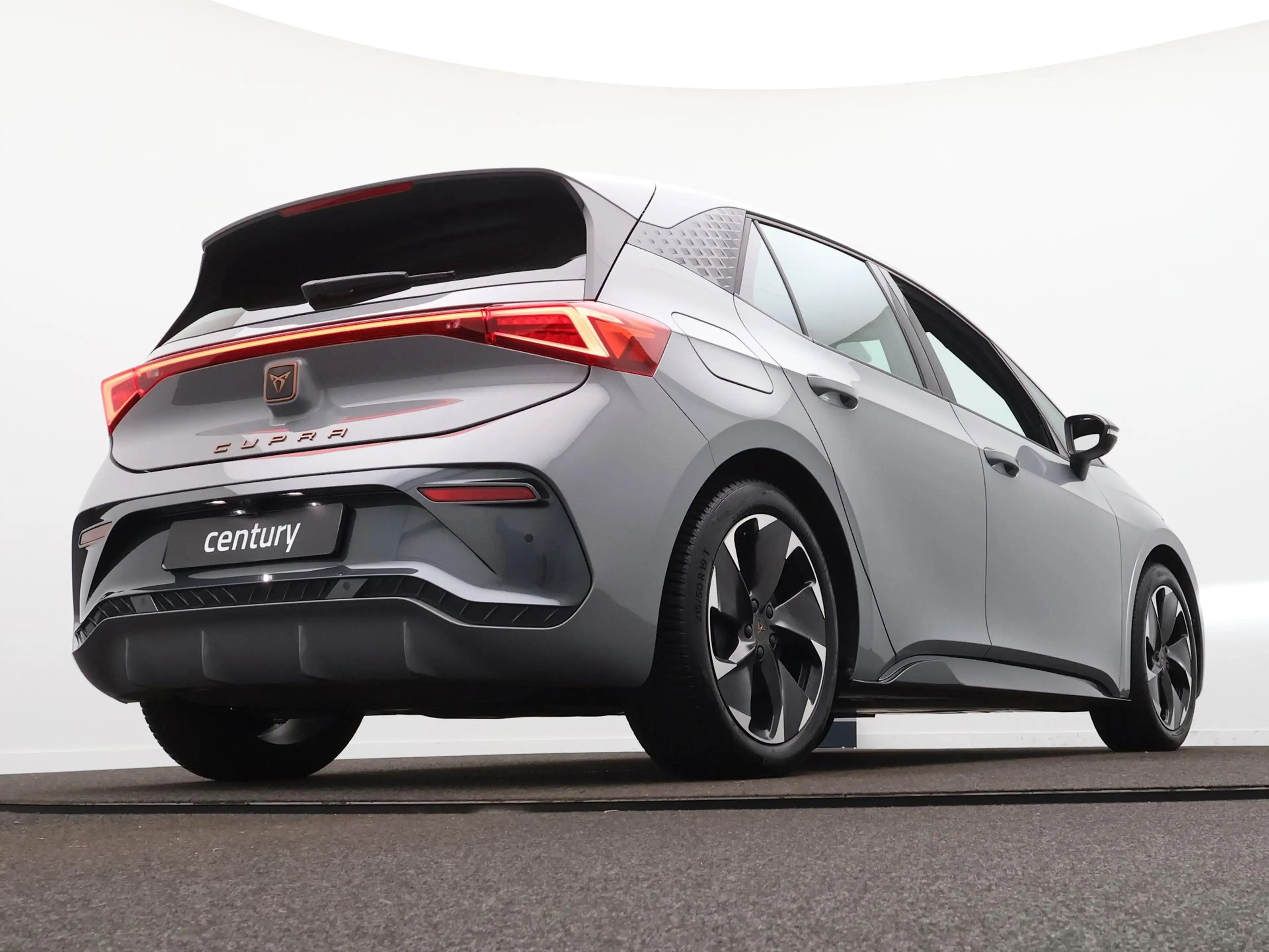 CUPRA Born Edition 62 kWh Car-Play / Camera / Clima — photo 10