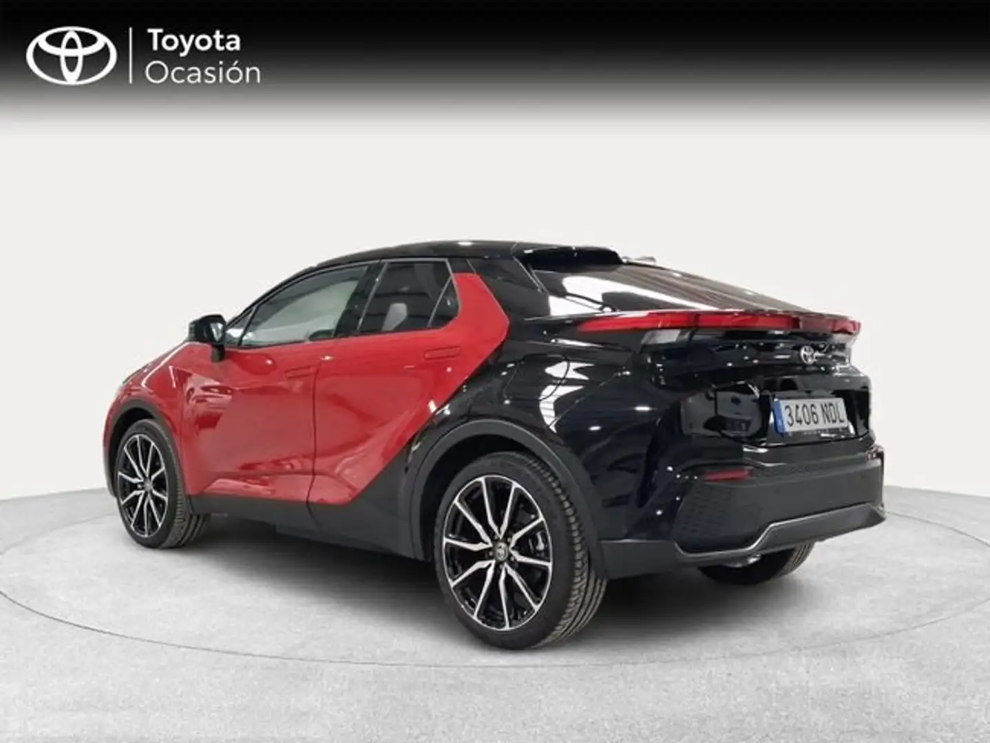 Toyota C-HR 220PH GR Sport Edition Rojo - 2