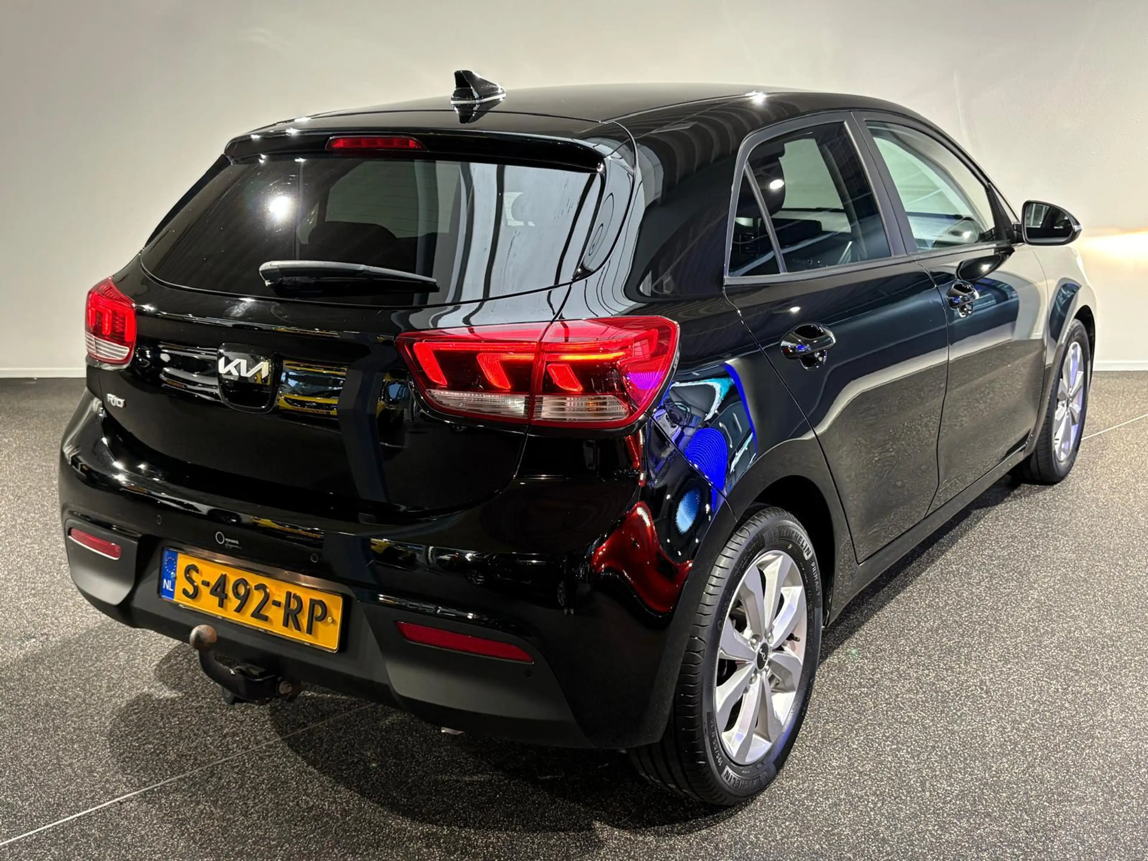 Kia Rio 1.0 T-GDi MHEV DynamicPlusLine | Navigatie | Camer — photo 2