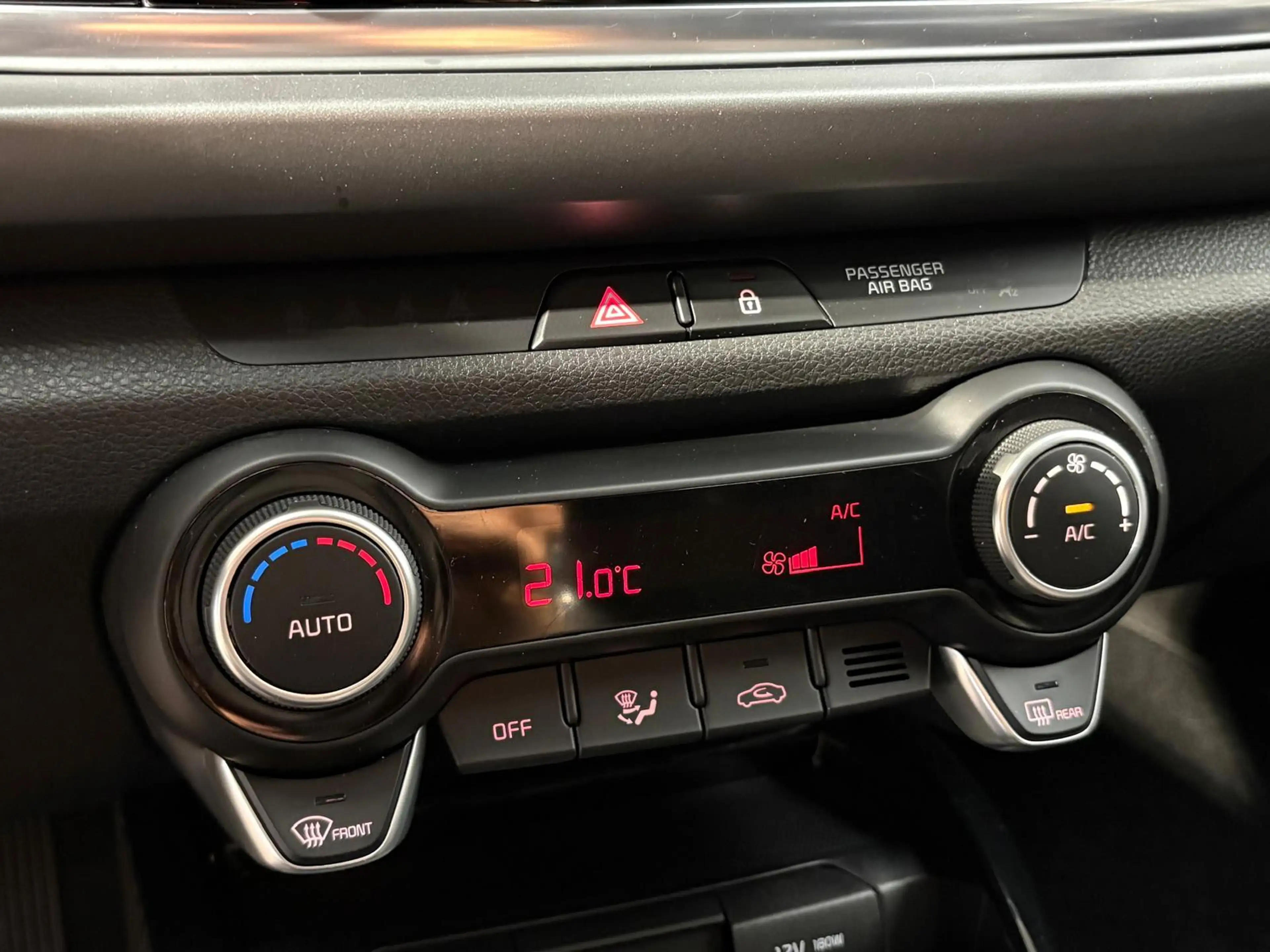 Kia Rio 1.0 T-GDi MHEV DynamicPlusLine | Navigatie | Camer — photo 10