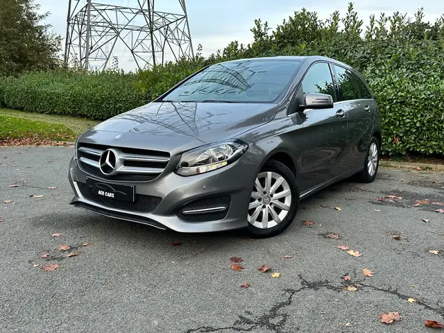 Mercedes-Benz B 180 B 180 d