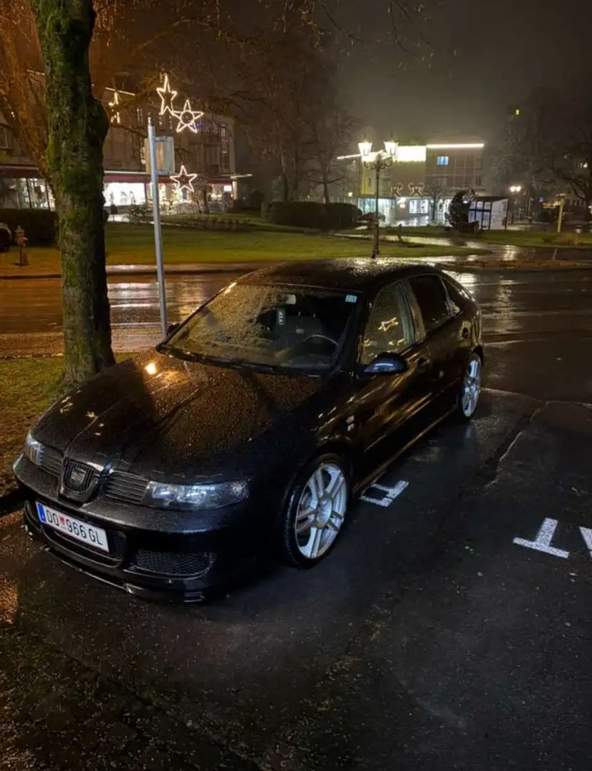 SEAT Leon 1.8 20V Turbo Cupra R - 1
