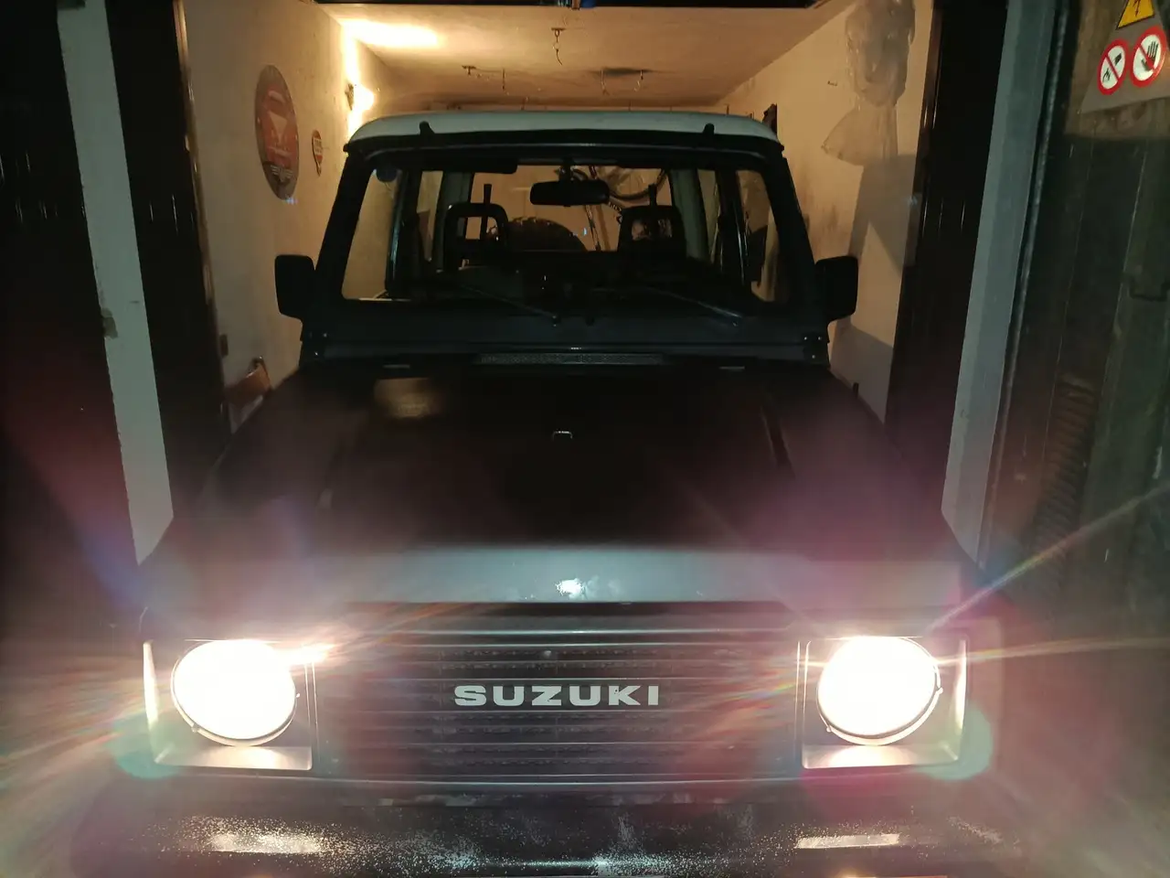 Suzuki SJ 413
